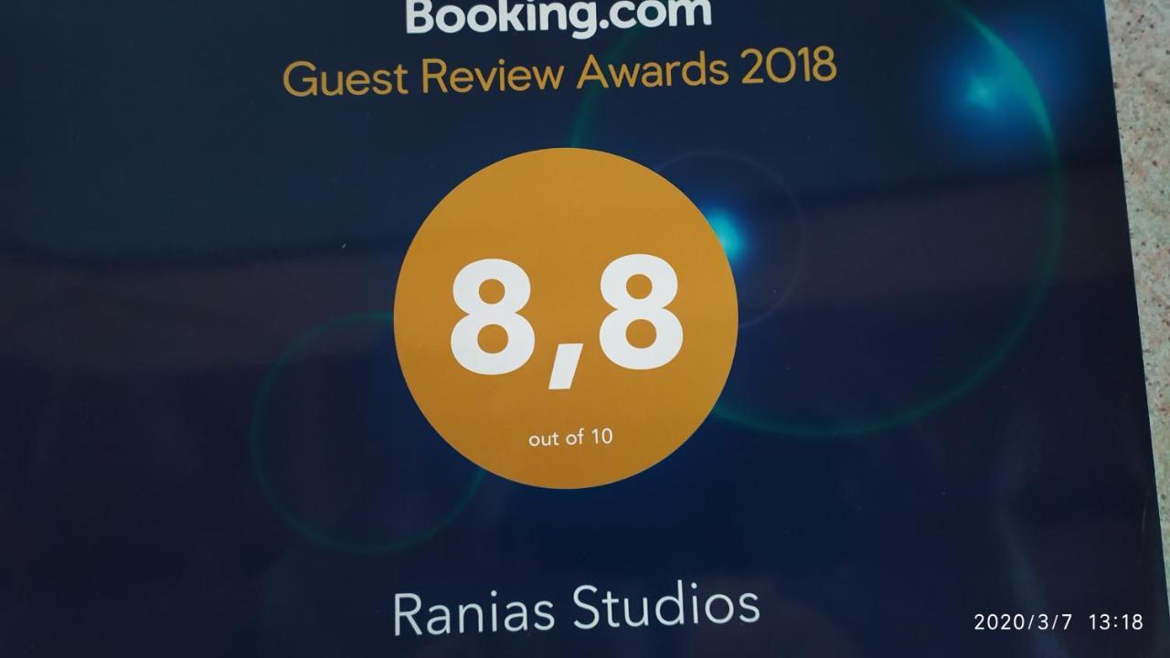 Ouranias Studios Kardamýli Eksteriør bilde